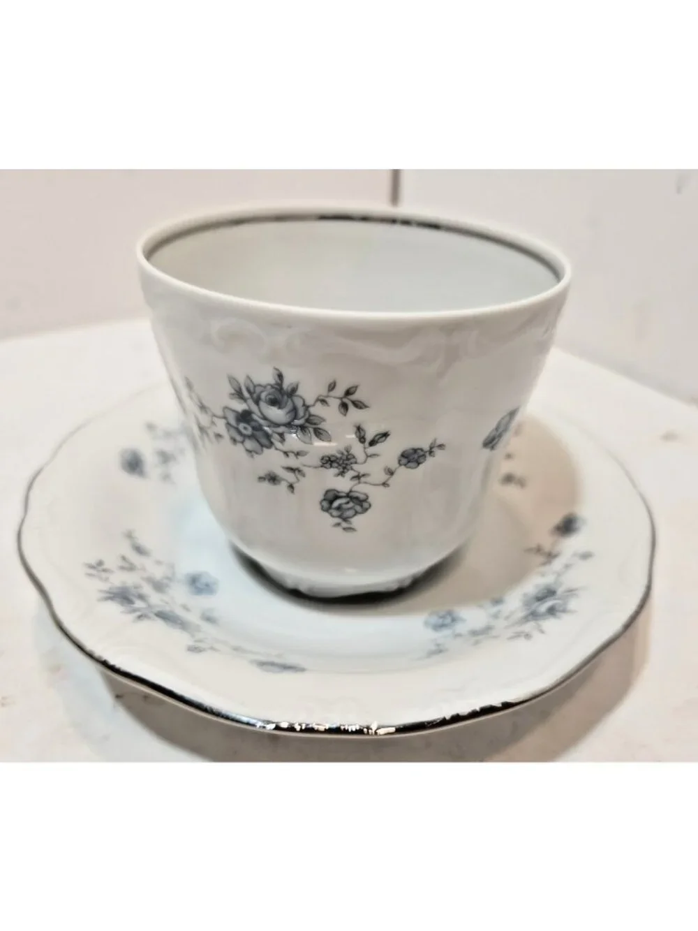 Vtg Johann Haviland Blue Garland Coffee Tea Cup & Saucer Set of 4 Floral